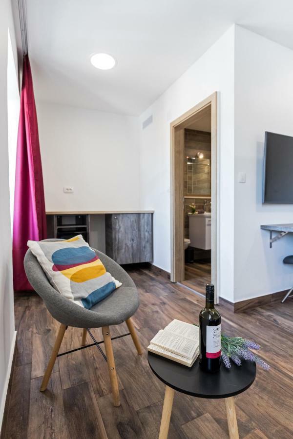 ספליט Apinelo Port Rooms מראה חיצוני תמונה